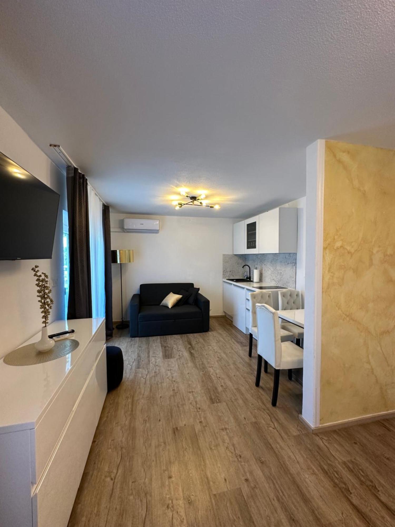 Apartmaji Meli Pu Izola Dış mekan fotoğraf